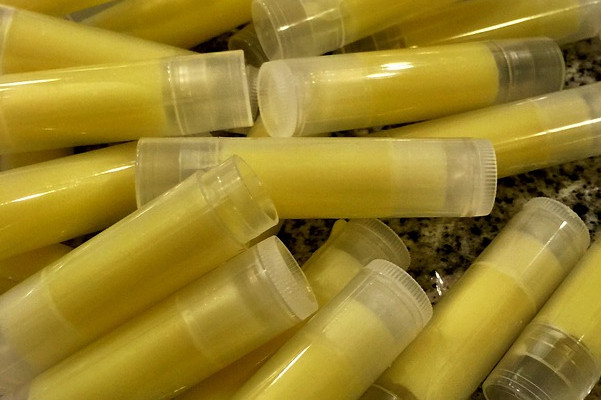 当戒指无法取下时,用这一物轻松搞定!还有更多你不知道的用途